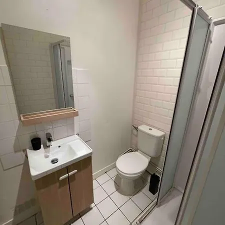A 200 Metres De La Gare Apartment *